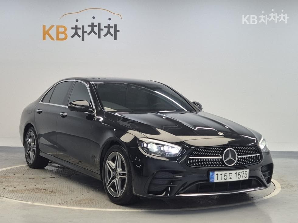 Mercedes-Benz E-Class (W213)E250 AMG Line - 4