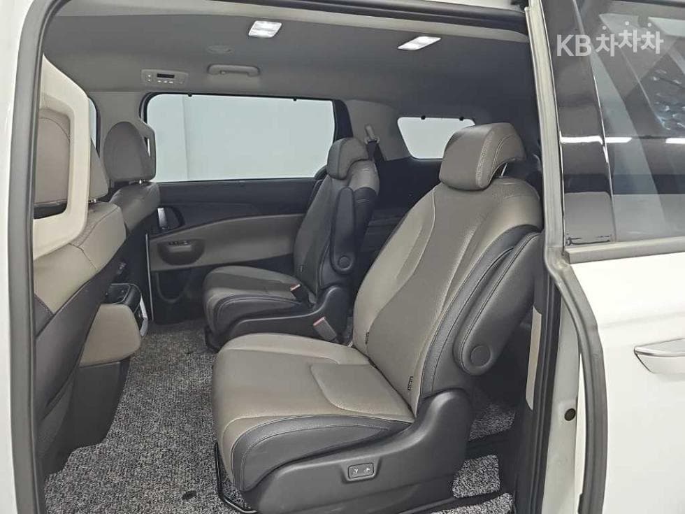 Kia The New (facelift) Carnival Hybrid 4th generation1.6 HEV 9-seater Noblesse - 12