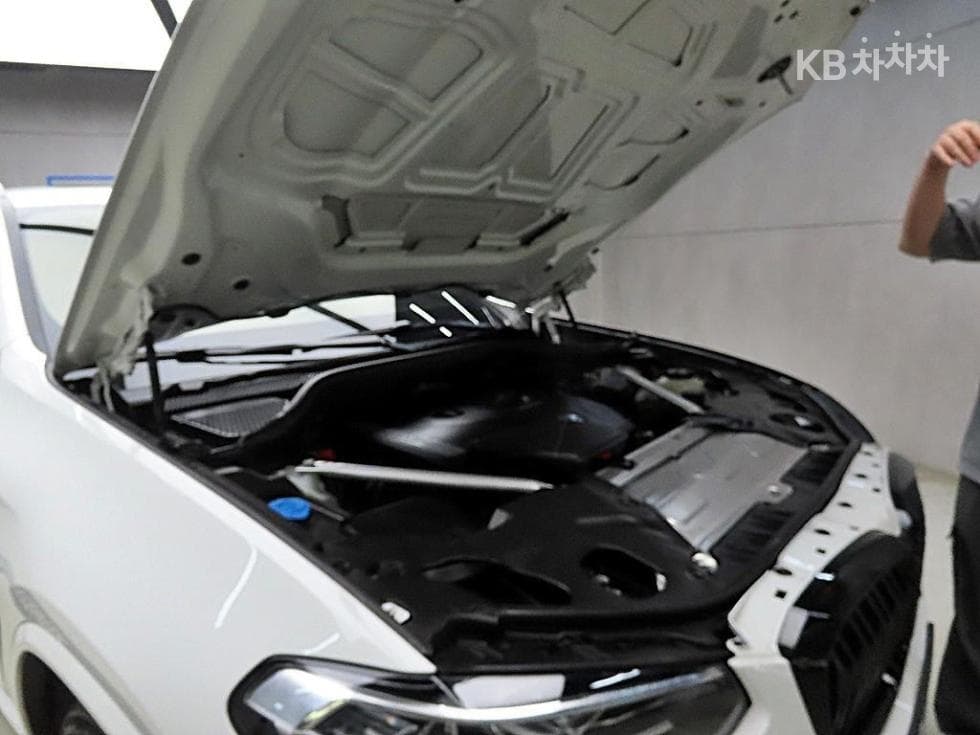 BMW New X4 (G02)xDrive 20i xLine - 19