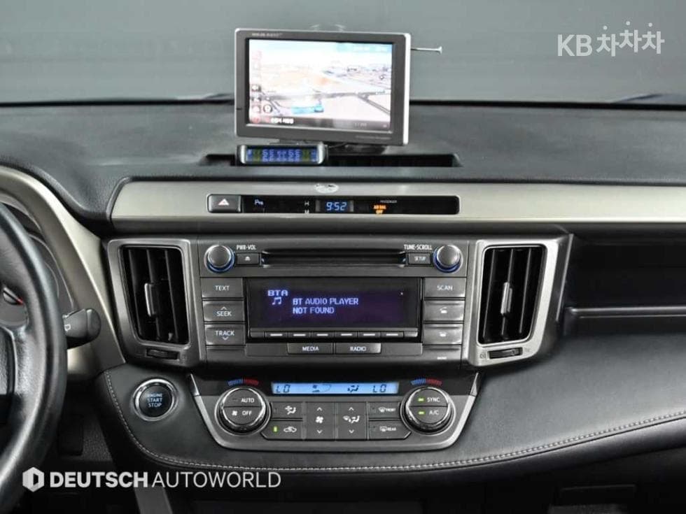 Toyota RAV42.5 2WD - 14