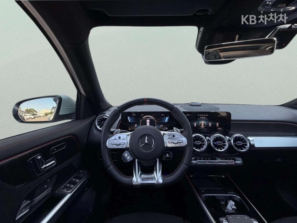 Mercedes-Benz GLB(X247)M-AMG GLB 35 4Matic - 11