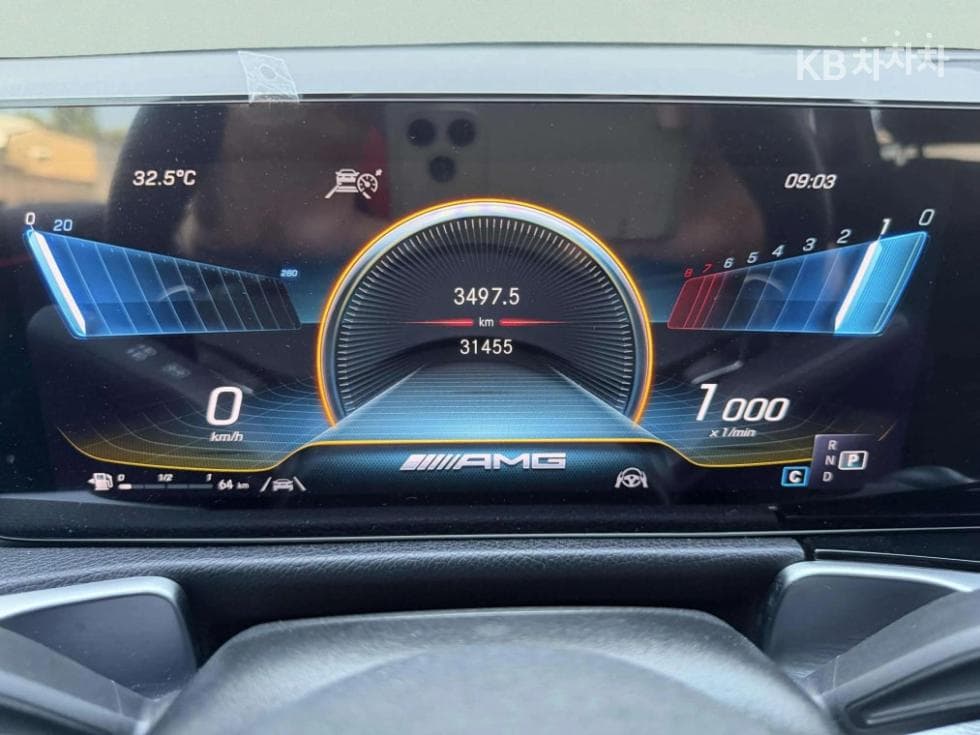 Mercedes-Benz GLB(X247)M-AMG GLB 35 4Matic - 13