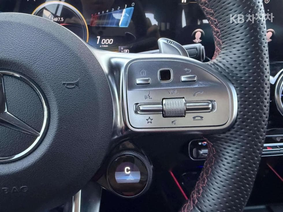 Mercedes-Benz GLB(X247)M-AMG GLB 35 4Matic - 16