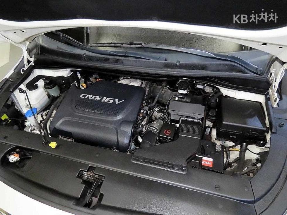 Kia All New Carnival9-seater 2.2 Diesel Noblesse Special (special feature/edition) - 19