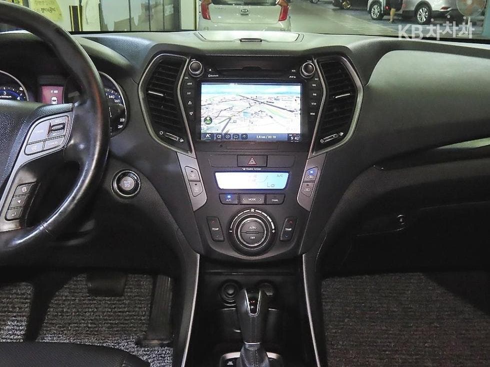 Hyundai Santa Fe DMHyundai R-engine 2.0 diesel 4WD PREMIUM - 11