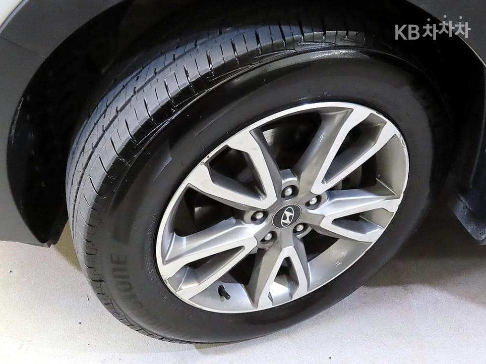 Hyundai Santa Fe DMHyundai R-engine 2.0 diesel 4WD PREMIUM - 20