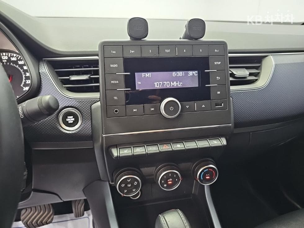 Renault Korea XM31.6 GTe LE - 10