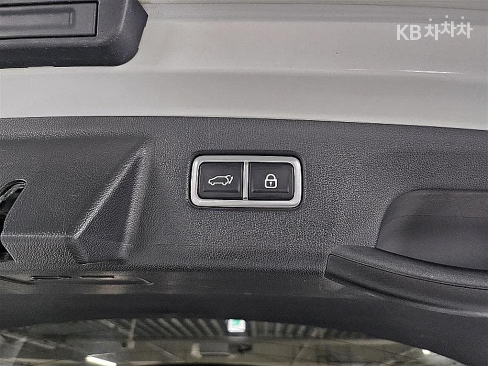 Киа Sorento 4-то поколение2.2 Дизел 2WD Престиж - 21