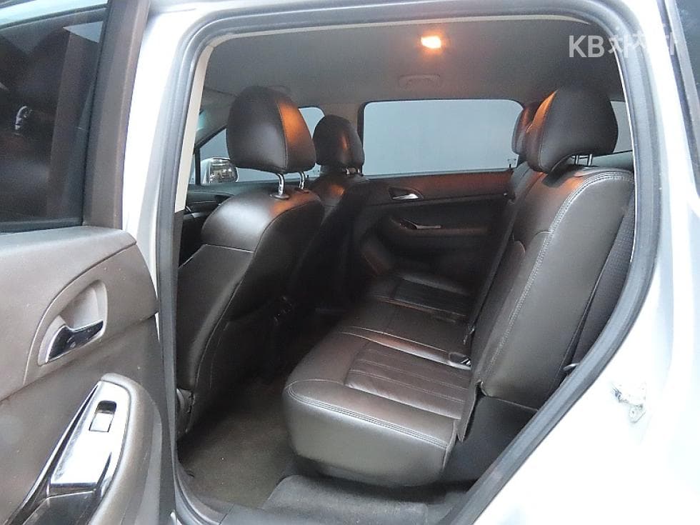 Джи Ем Корея Chevrolet OrlandoLPG LT Premium - 12