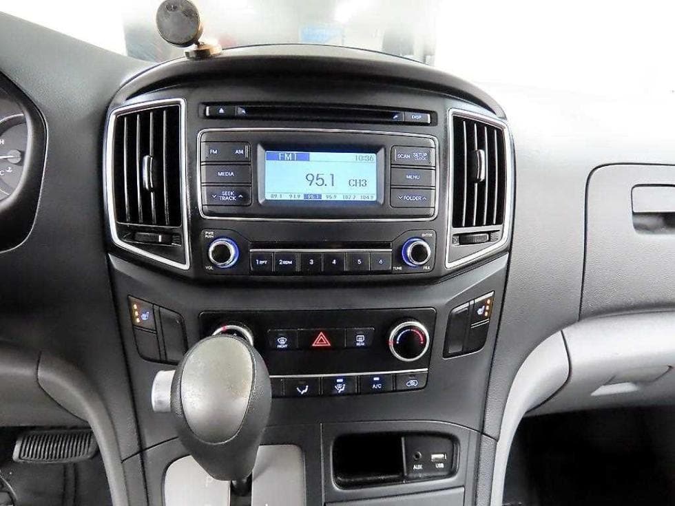 Hyundai Grand Starex3Seater승 Van Smart - 13