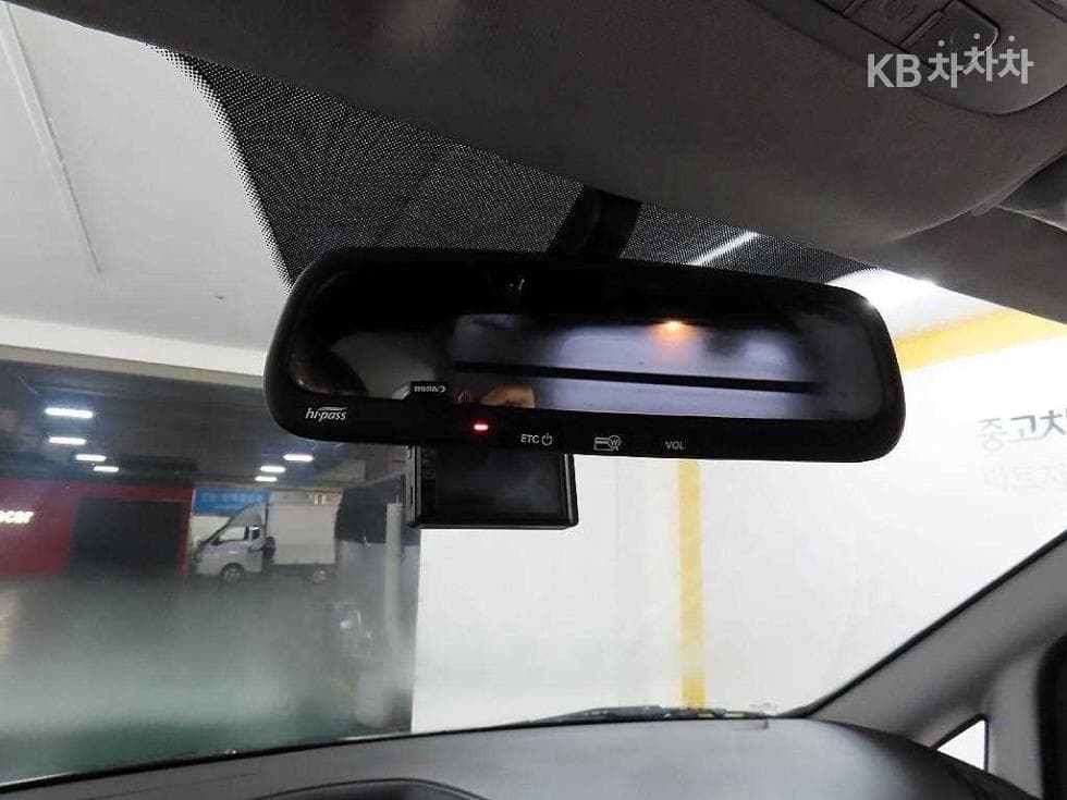 Hyundai Grand Starex3Seater승 Van Smart - 14