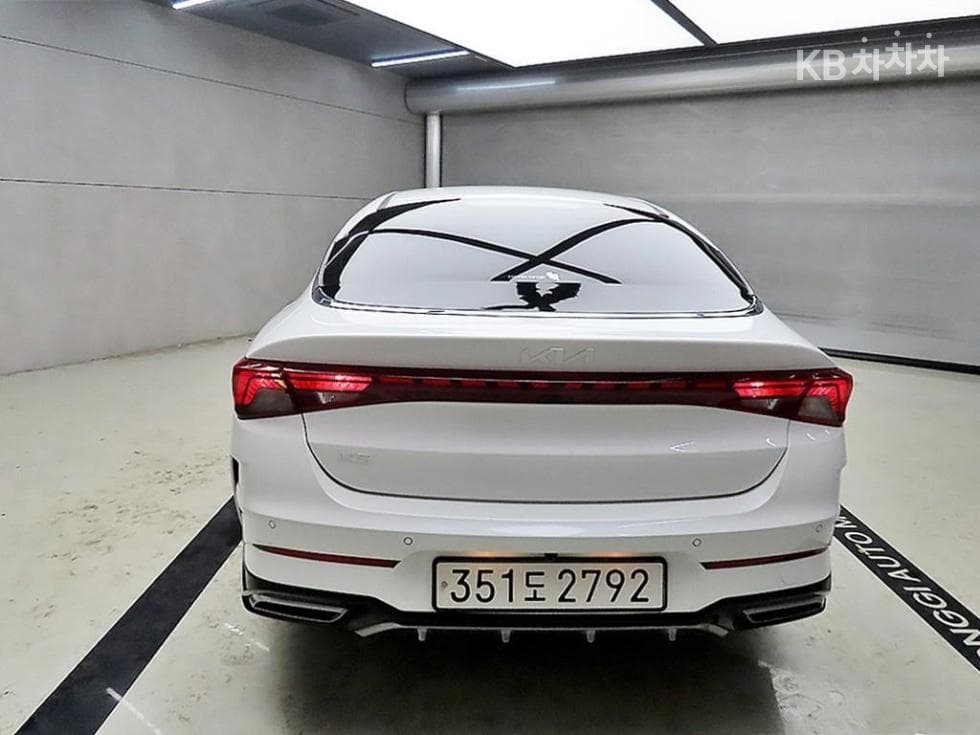 Kia K5 3rd Gen2.0 Gasoline Trendy - 3