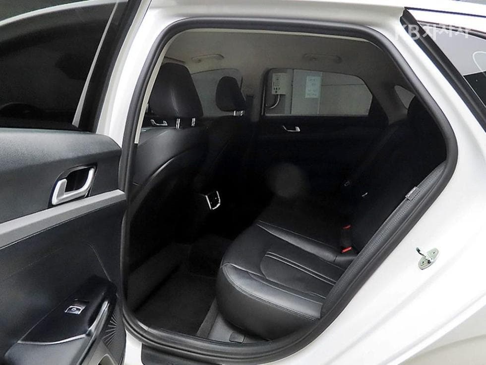 Kia K5 3rd Gen2.0 Gasoline Trendy - 6