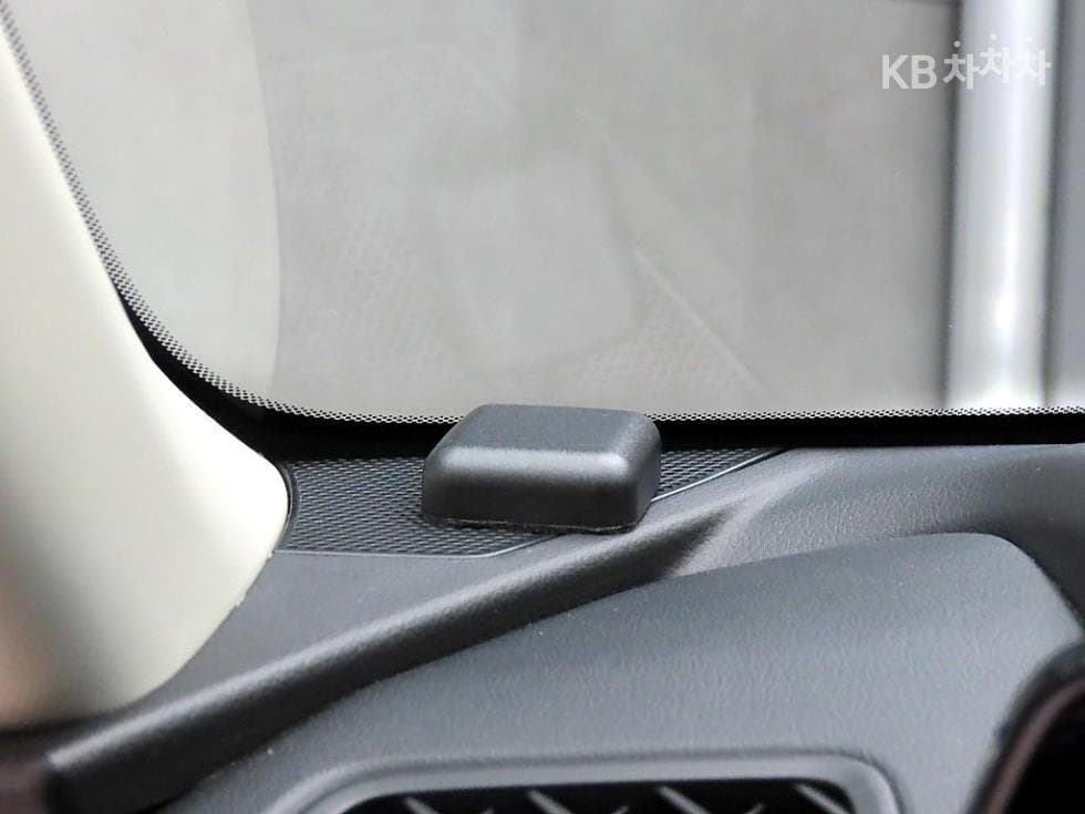 Kia K5 3rd Gen2.0 Gasoline Trendy - 15