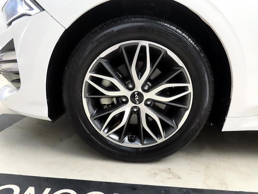 Kia K5 3rd Gen2.0 Gasoline Trendy - 20