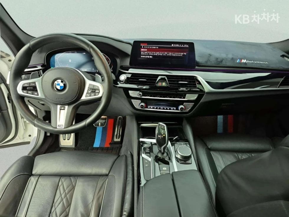 BMW 올New5 Series (G30)520d xDrive M Sport Package Plus - 7