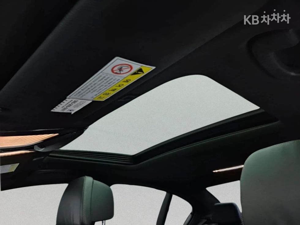 BMW 올New5 Series (G30)520d xDrive M Sport Package Plus - 18