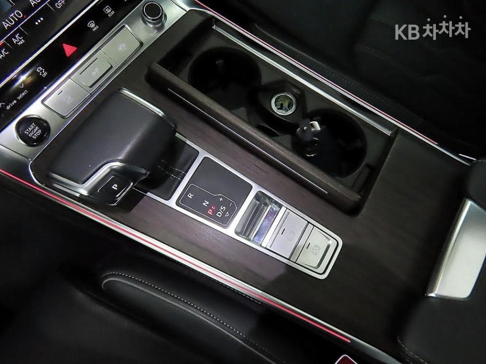 Ауди A6(C8)50 Турбо Дизел Инжекция Quattro Premium - 10