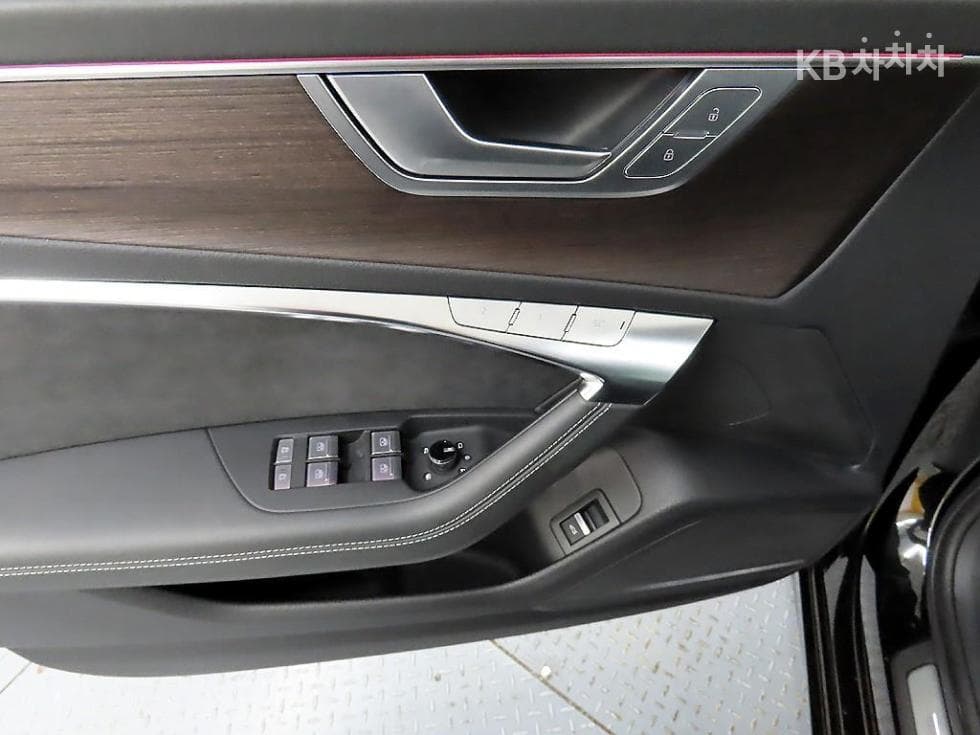 Ауди A6(C8)50 Турбо Дизел Инжекция Quattro Premium - 11