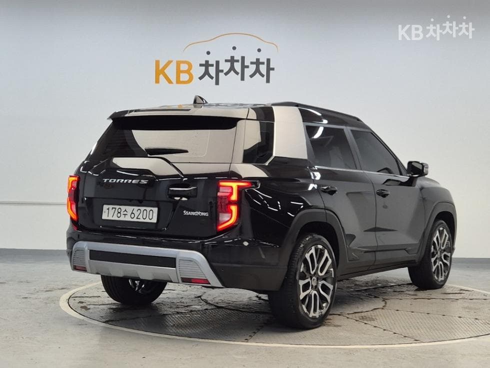 KG Mobility 토레스(J100)1.5 GDI Turbo T7 - 3
