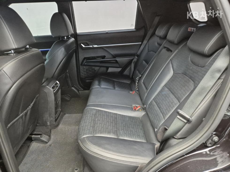 KG Mobility 토레스(J100)1.5 GDI Turbo T7 - 12