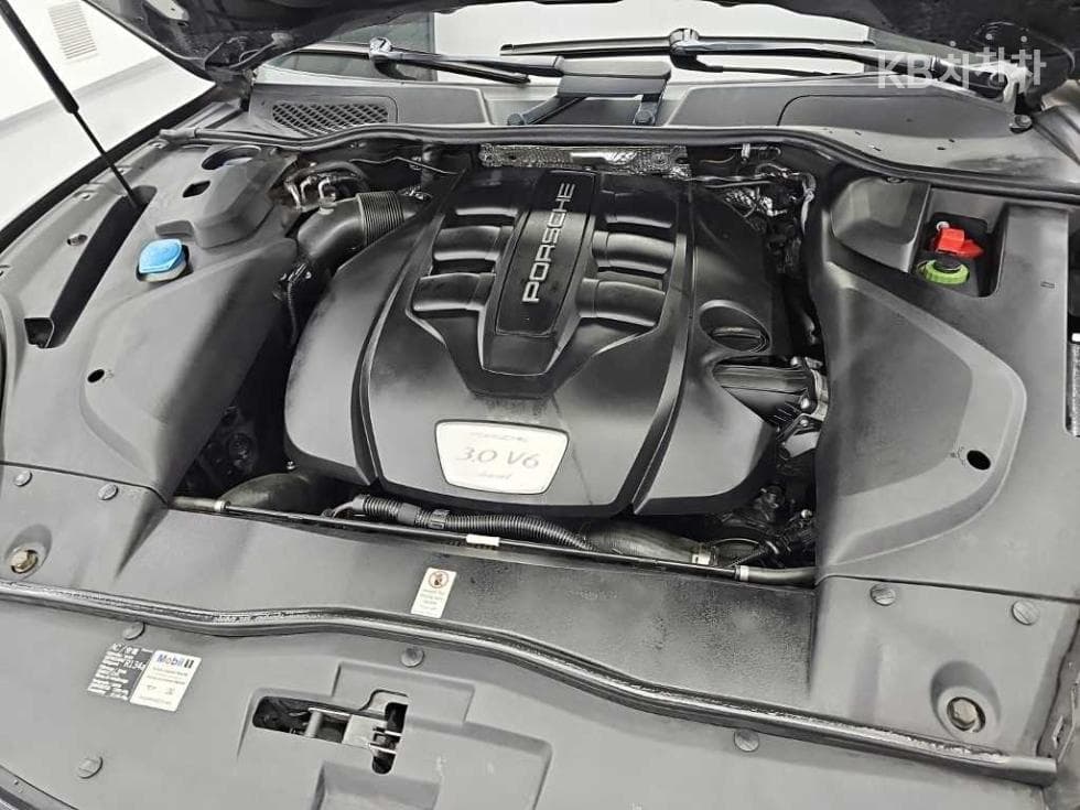 Porsche Нов Cayenne(958)3.0 Дизел 958 - 5