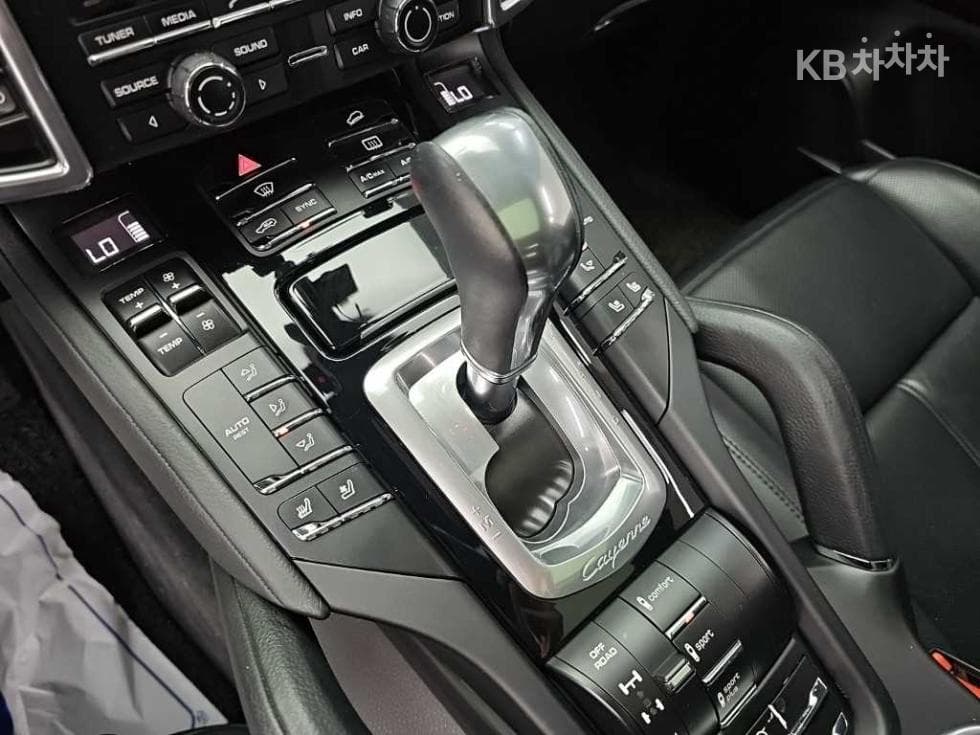 Porsche Нов Cayenne(958)3.0 Дизел 958 - 8