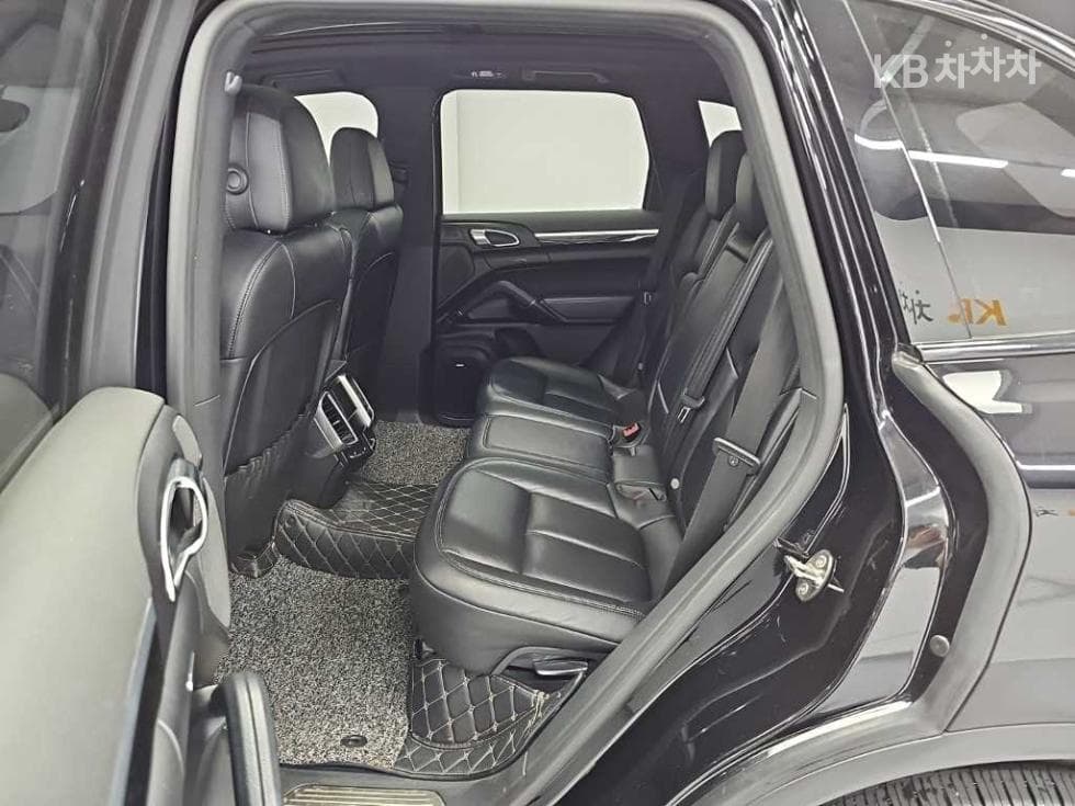 Porsche Нов Cayenne(958)3.0 Дизел 958 - 12