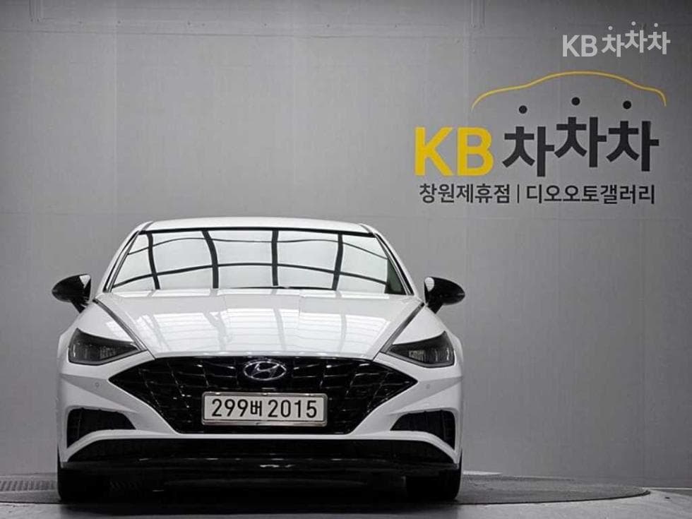Hyundai Sonata (DN8) 2.0 Premium Plus - Image 1