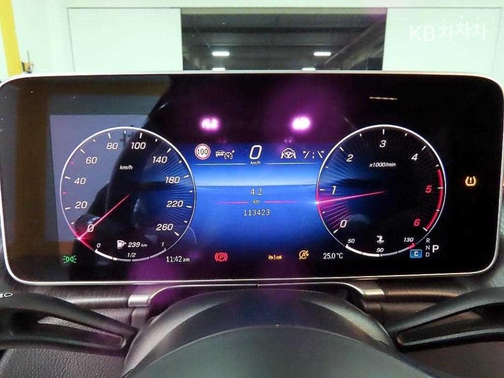 Mercedes-Benz S-Class W223S350d Standard - 8