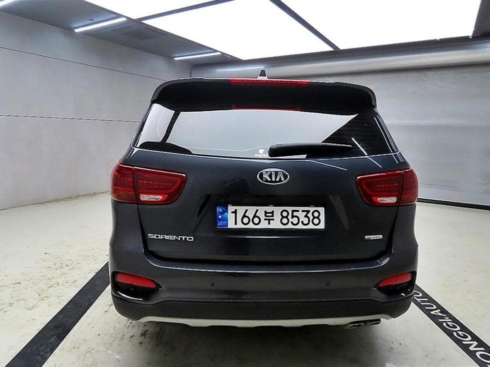 Kia The New (facelift) Sorento2.2 Diesel 2WD Noblesse Special (special feature/edition) - 3
