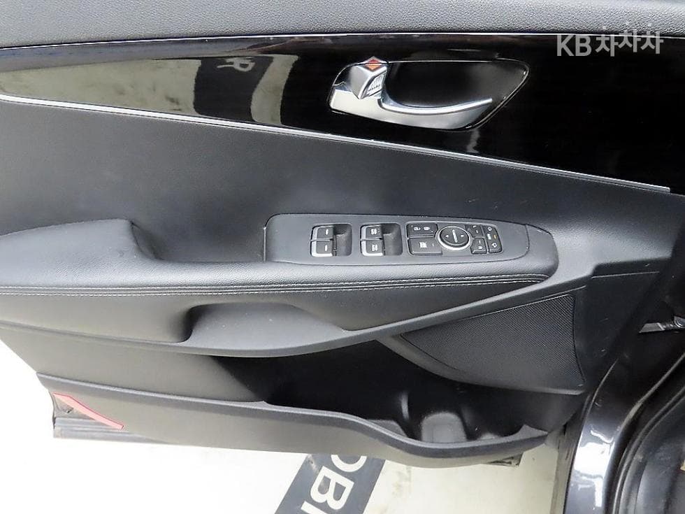 Kia The New (facelift) Sorento2.2 Diesel 2WD Noblesse Special (special feature/edition) - 11
