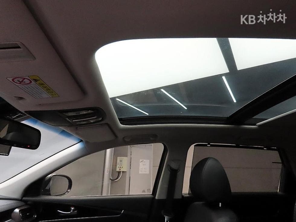 Kia The New (facelift) Sorento2.2 Diesel 2WD Noblesse Special (special feature/edition) - 16