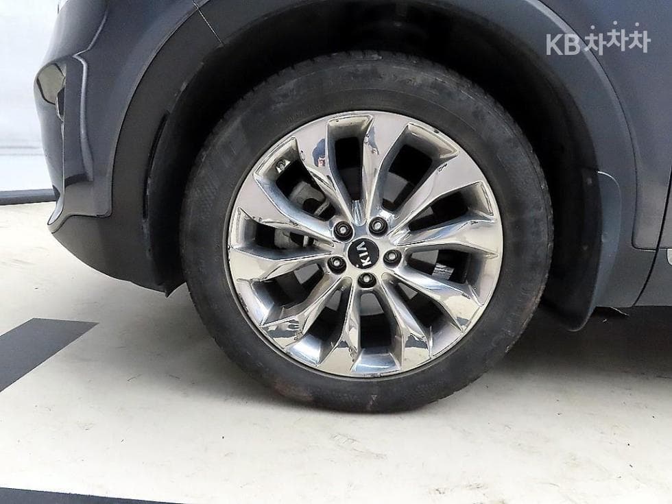 Kia The New (facelift) Sorento2.2 Diesel 2WD Noblesse Special (special feature/edition) - 20