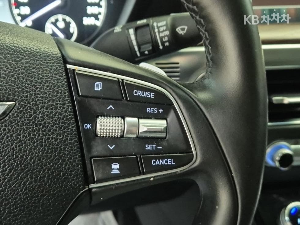 Genesis G903.3T GDi AWD Premium Luxury - 15