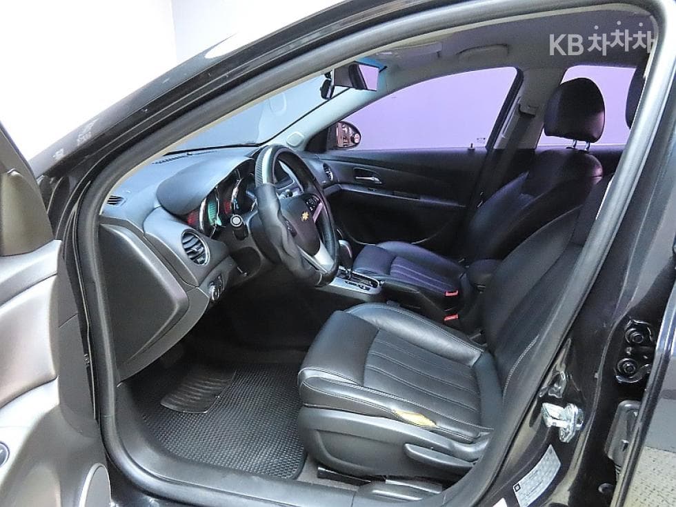Джи Ем Корея Amazing New (фацелит/обновяване) Cruze1.8 Бензин LTZ - 10