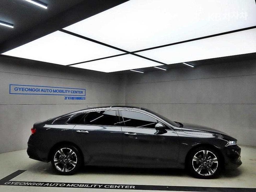 Kia K5 3rd Gen2.0 Gasoline Signature - 2