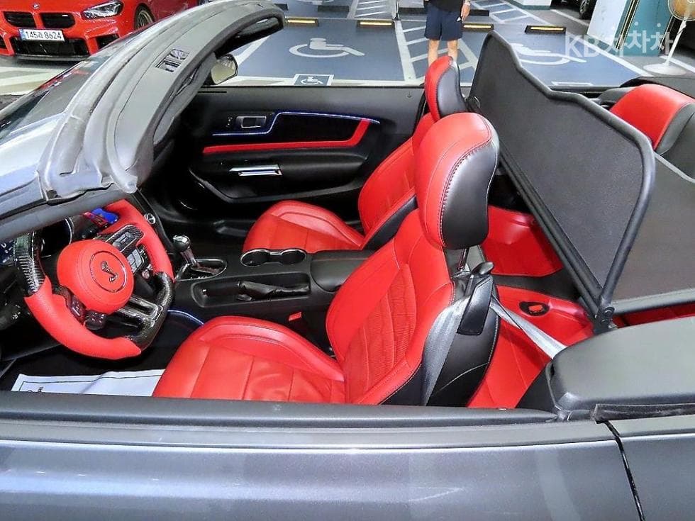 Ford 올New머스탱GT Convertible Premium - 9