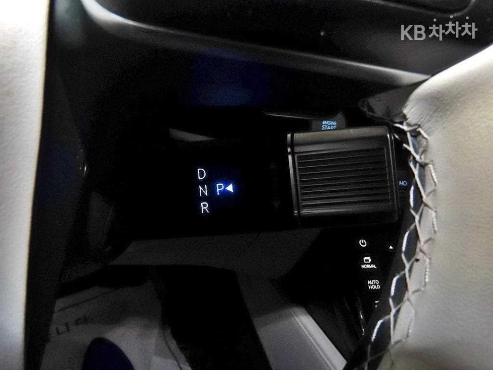 Hyundai The All New Grandeur (Azera) Hybrid1.6 Turbo Gasoline Calligraphy - 12