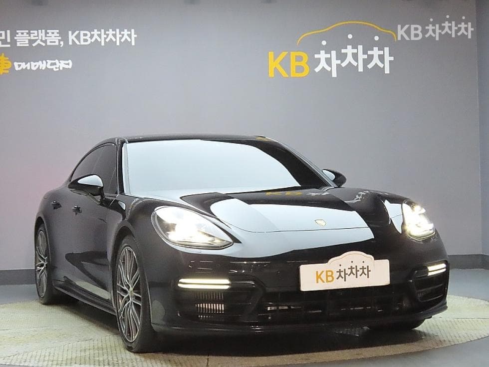 Porsche 파나메라 (971)4.0 GTS Стандартен - 3