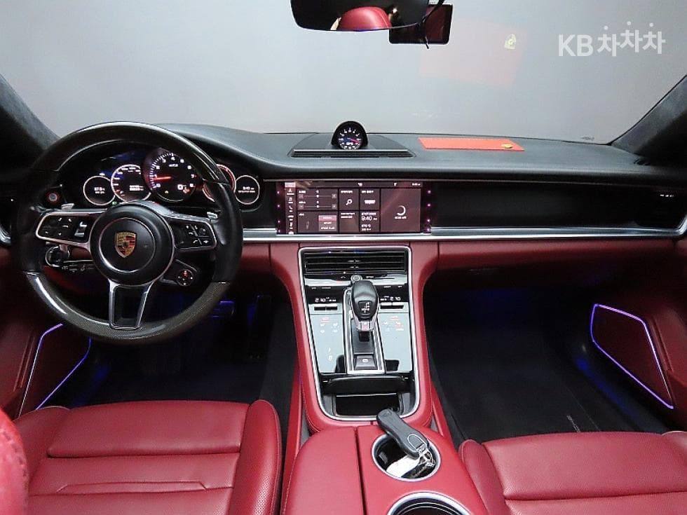 Porsche 파나메라 (971)4.0 GTS Стандартен - 6