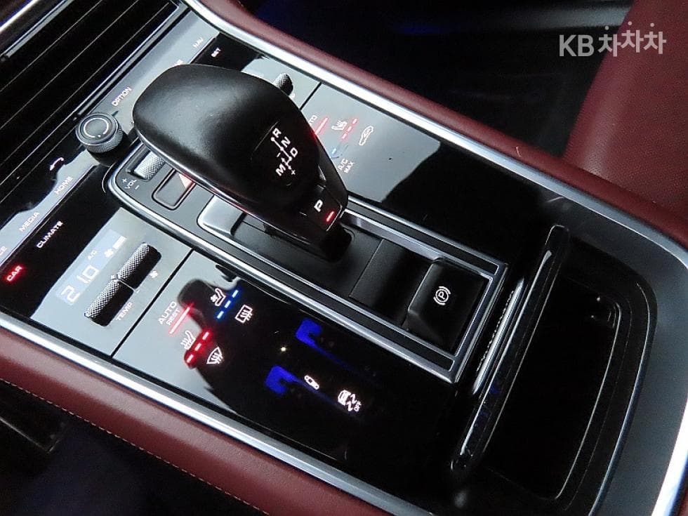 Porsche 파나메라 (971)4.0 GTS Стандартен - 9