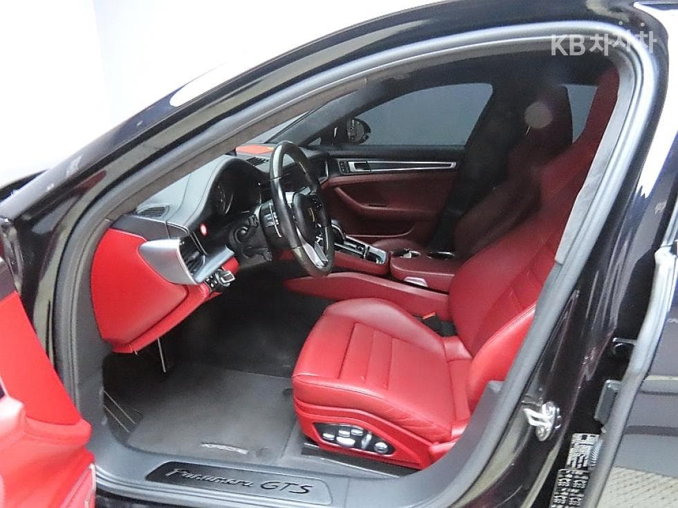 Porsche 파나메라 (971)4.0 GTS Стандартен - 10
