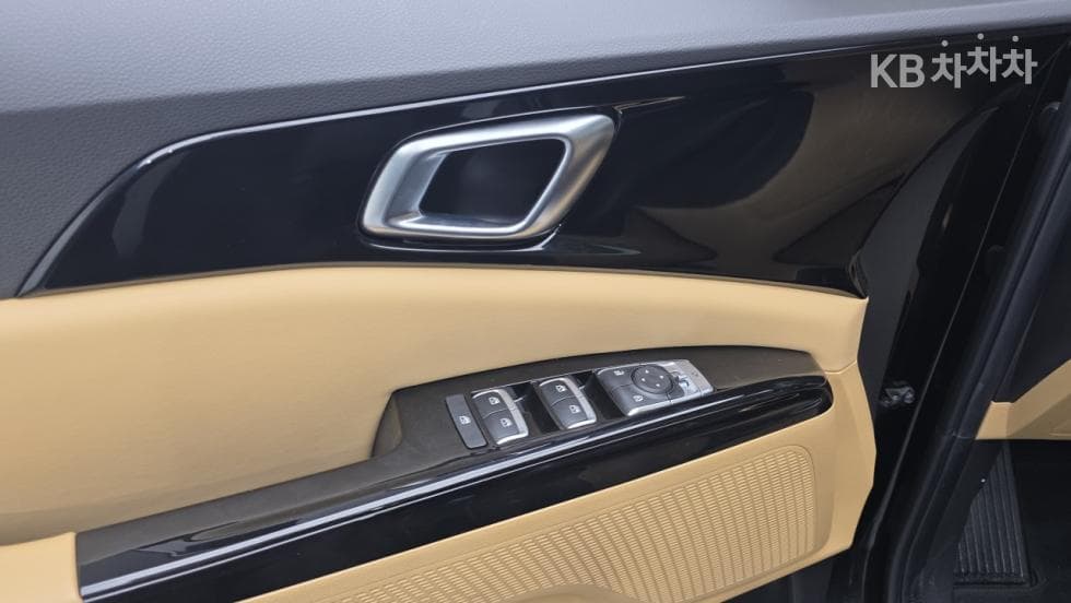 Kia Carnival 4th generationG3.5 GDI 9-seater Noblesse - 25