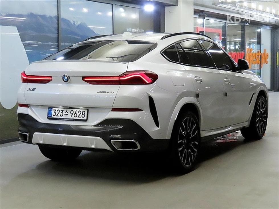 BMW X6(G06)xDrive 40i M Sport Package - 4