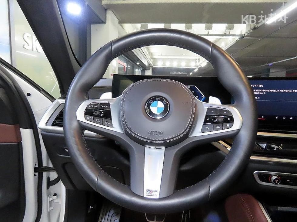 BMW X6(G06)xDrive 40i M Sport Package - 8