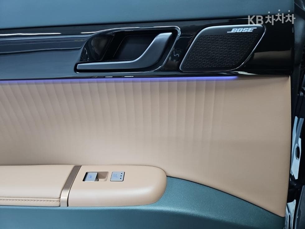 Hyundai The All New Grandeur (Azera)3.5 Gasoline AWD Calligraphy - 15