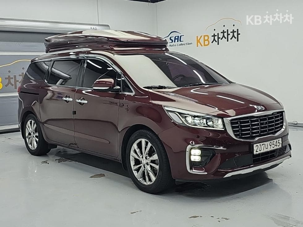 Kia The New (facelift) Carnival9-seater 2.2 Diesel Noblesse Special (special feature/edition) - 4