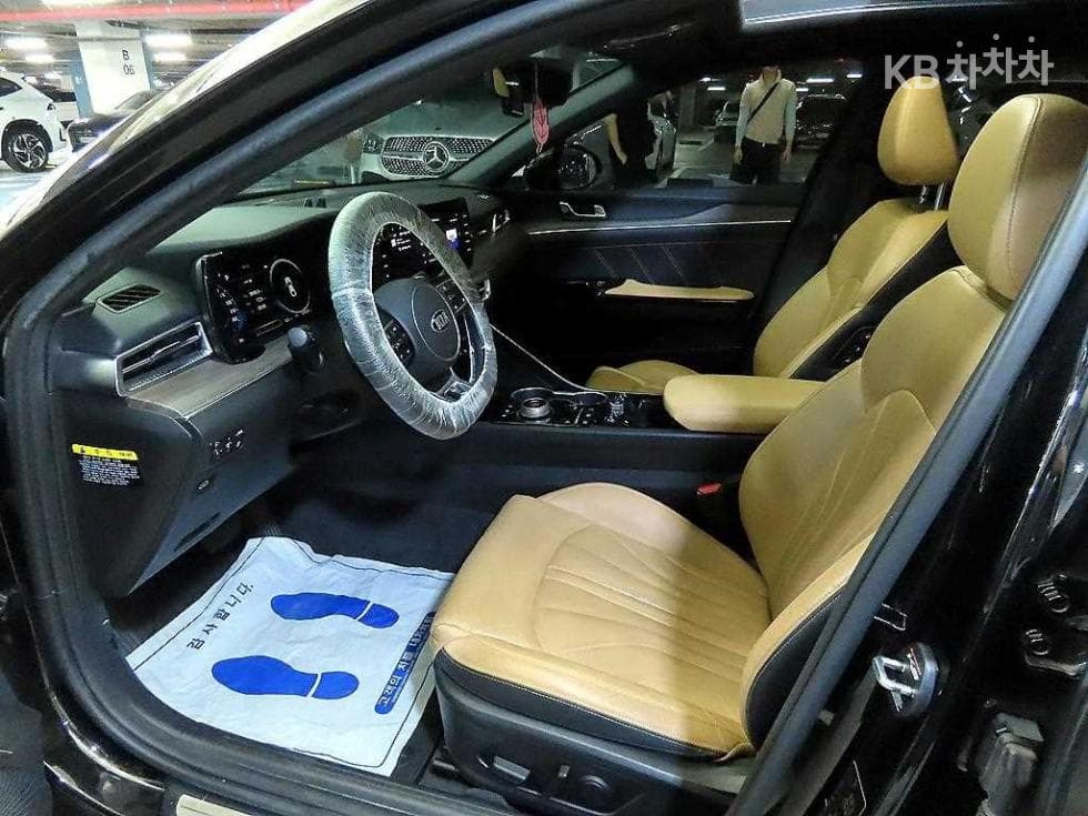 Kia K5 3rd Gen1.6 Gasoline Turbo Signature - 6