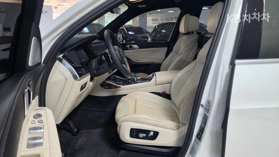 BMW X7(G07)xDrive 40i M Sport - 12
